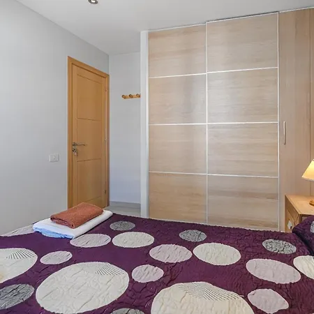 Optimist, Apartament Americas *